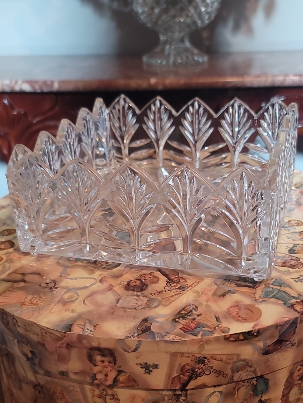 Vtg Fifth Avenue Lead Crystal Napkin Holder